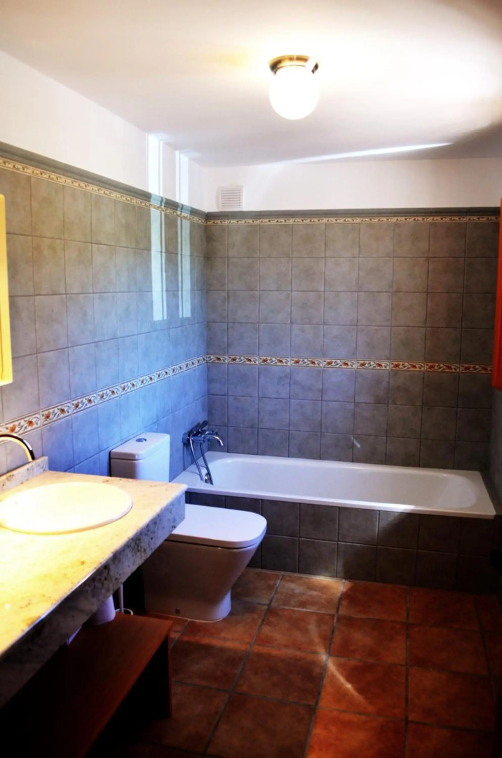 Casa Grande / Rosas Cantares