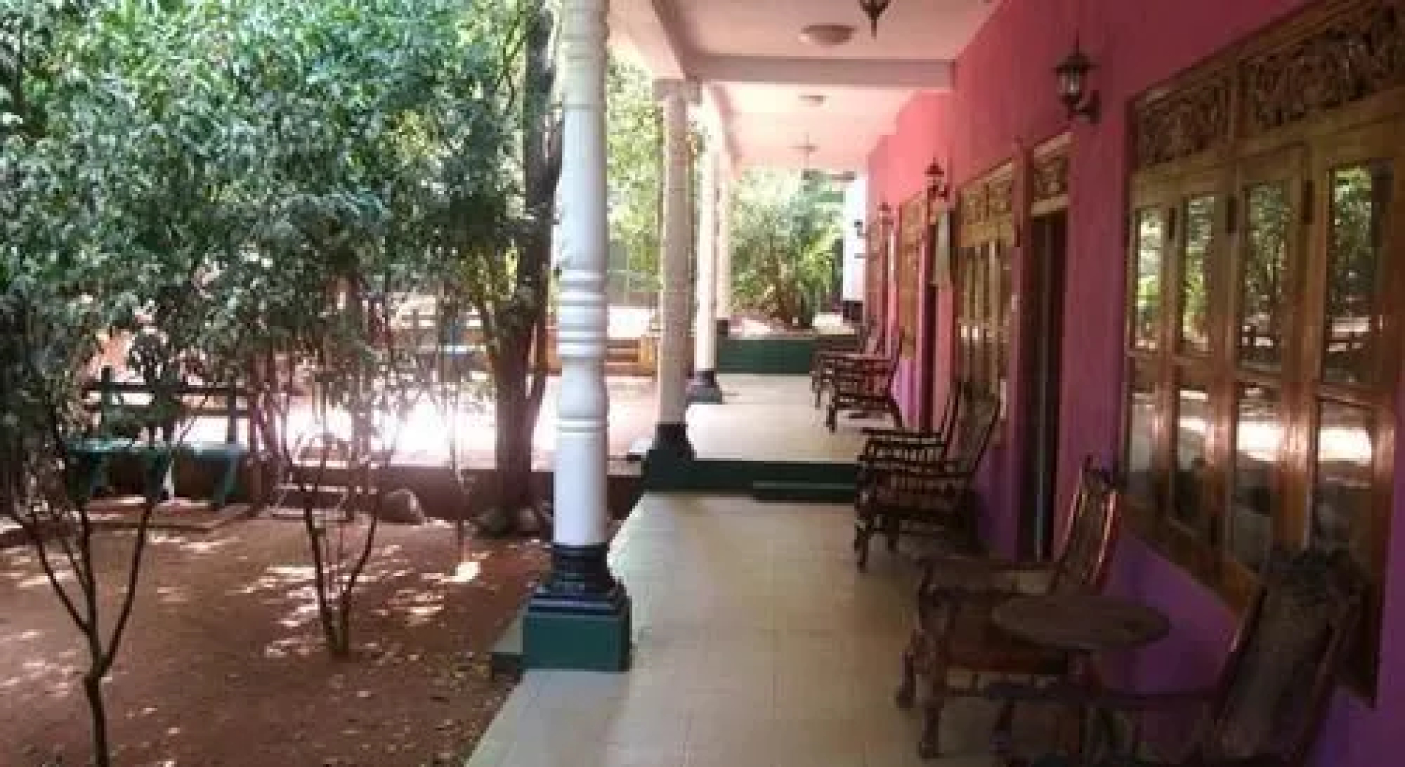 Siyapatha Rest