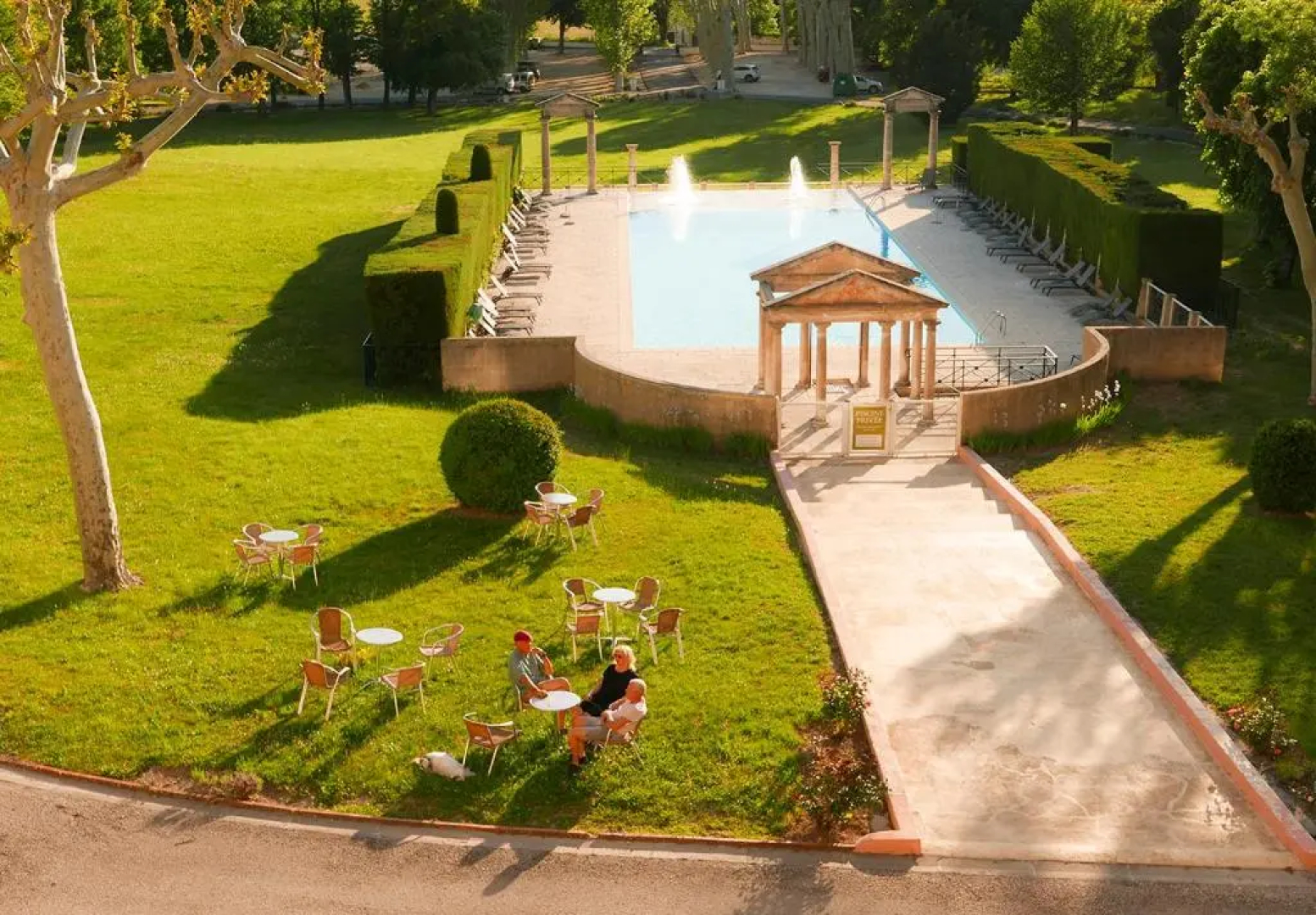Le Domaine du Chateau Des Gipieres by Ateya Vacances