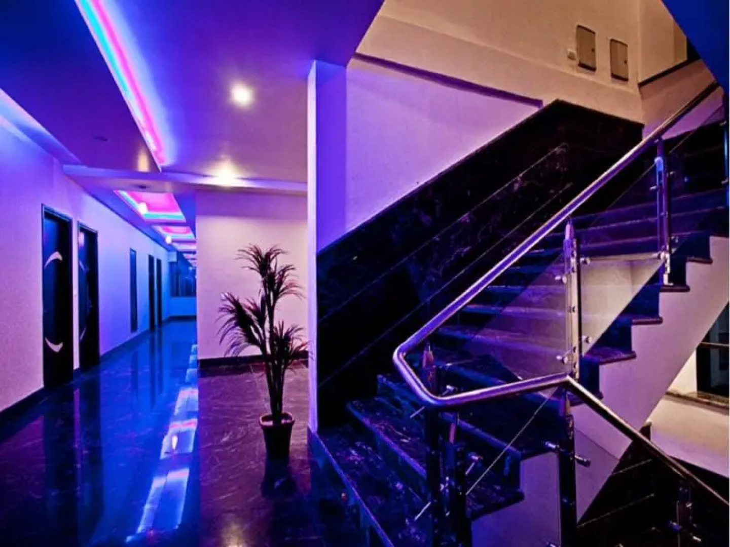 Hotel Krishnam Vrindavan