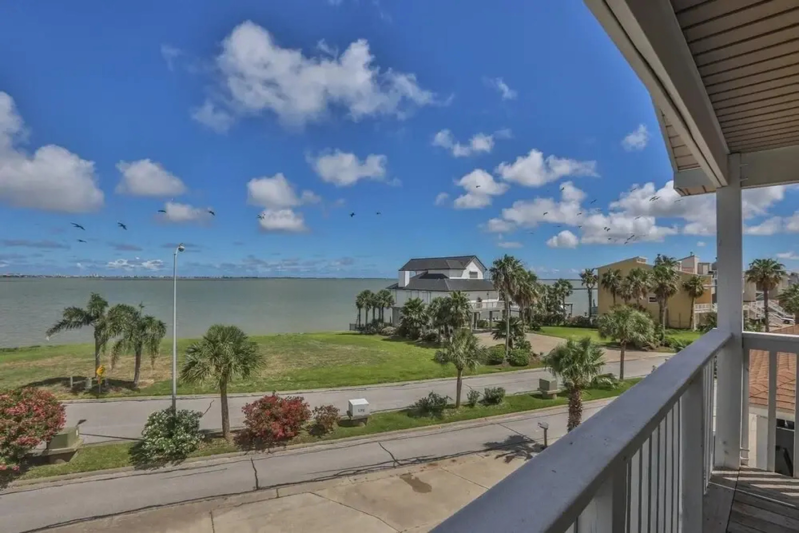 Tropical Oasis In Beautiful Galveston-tiki Island 3 Bedroom Home by Redawning