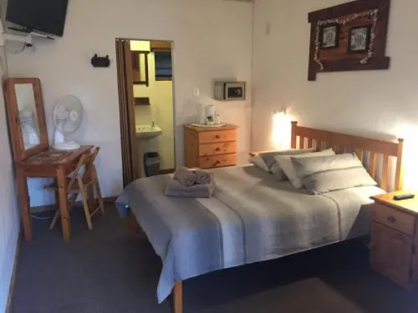 Bay Cove Inn