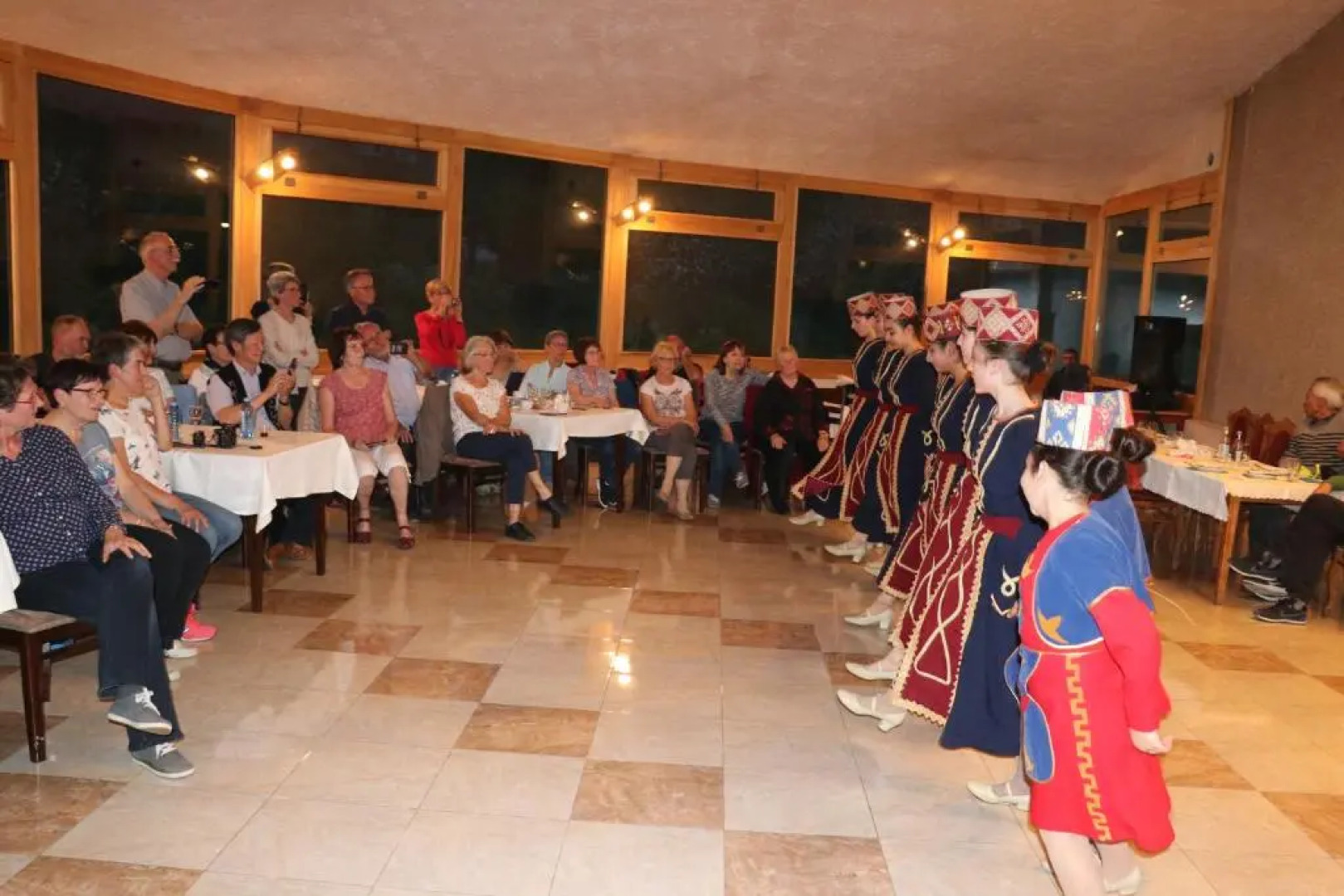 LucyTour Hotel Resort