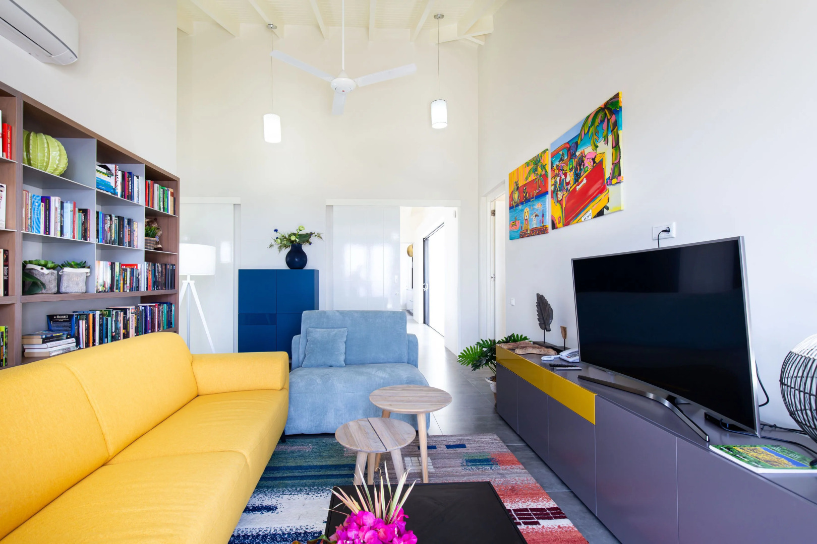 270 Ocean View From Private Infinity Pool - Colourful & Modern Villa