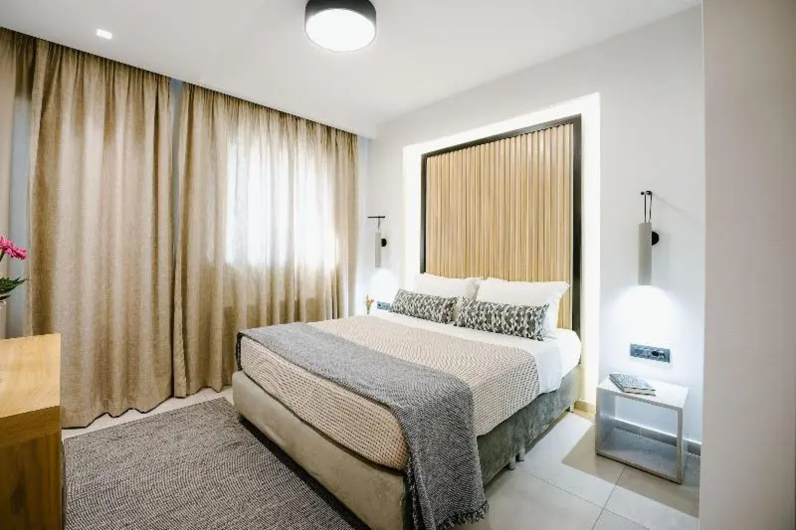 Andrews Luxury Residence