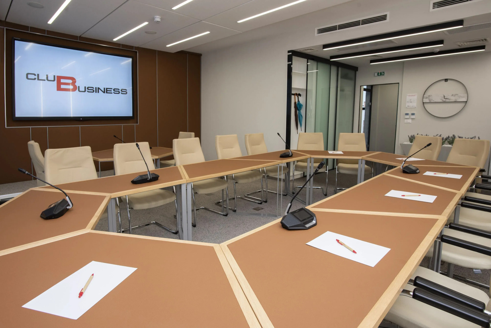 Family Hotel Business Club