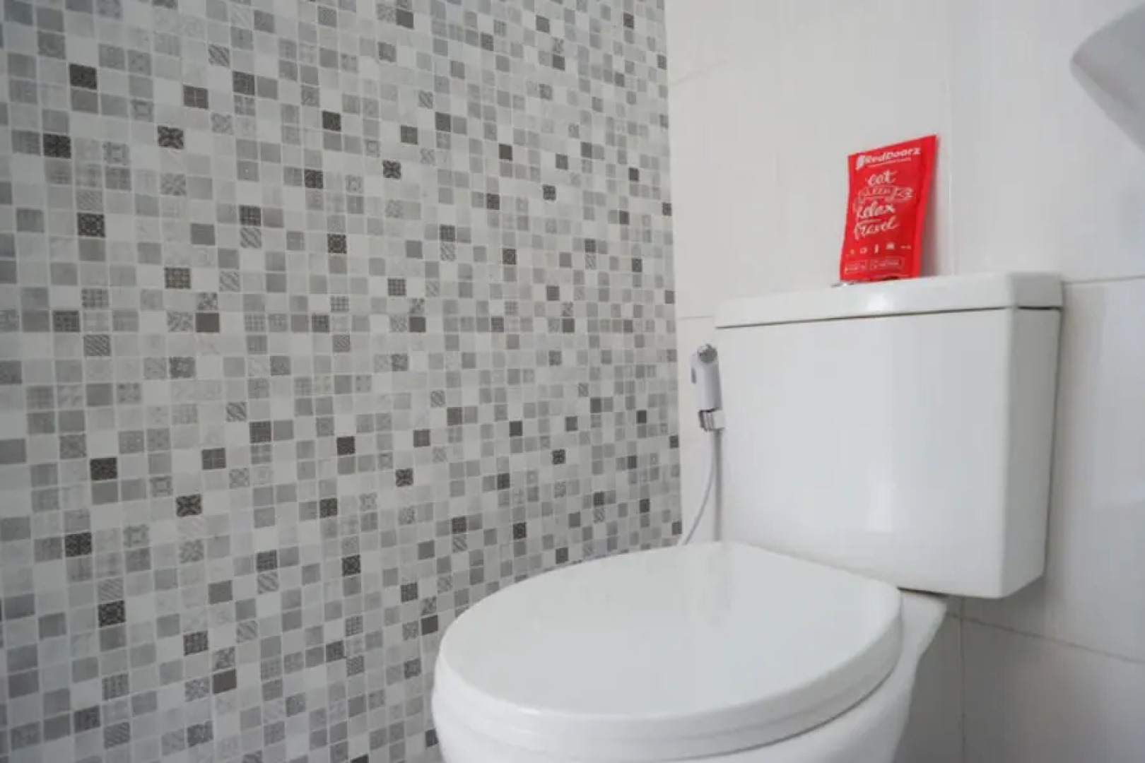 RedDoorz near Tamansari Shopping Center Salatiga