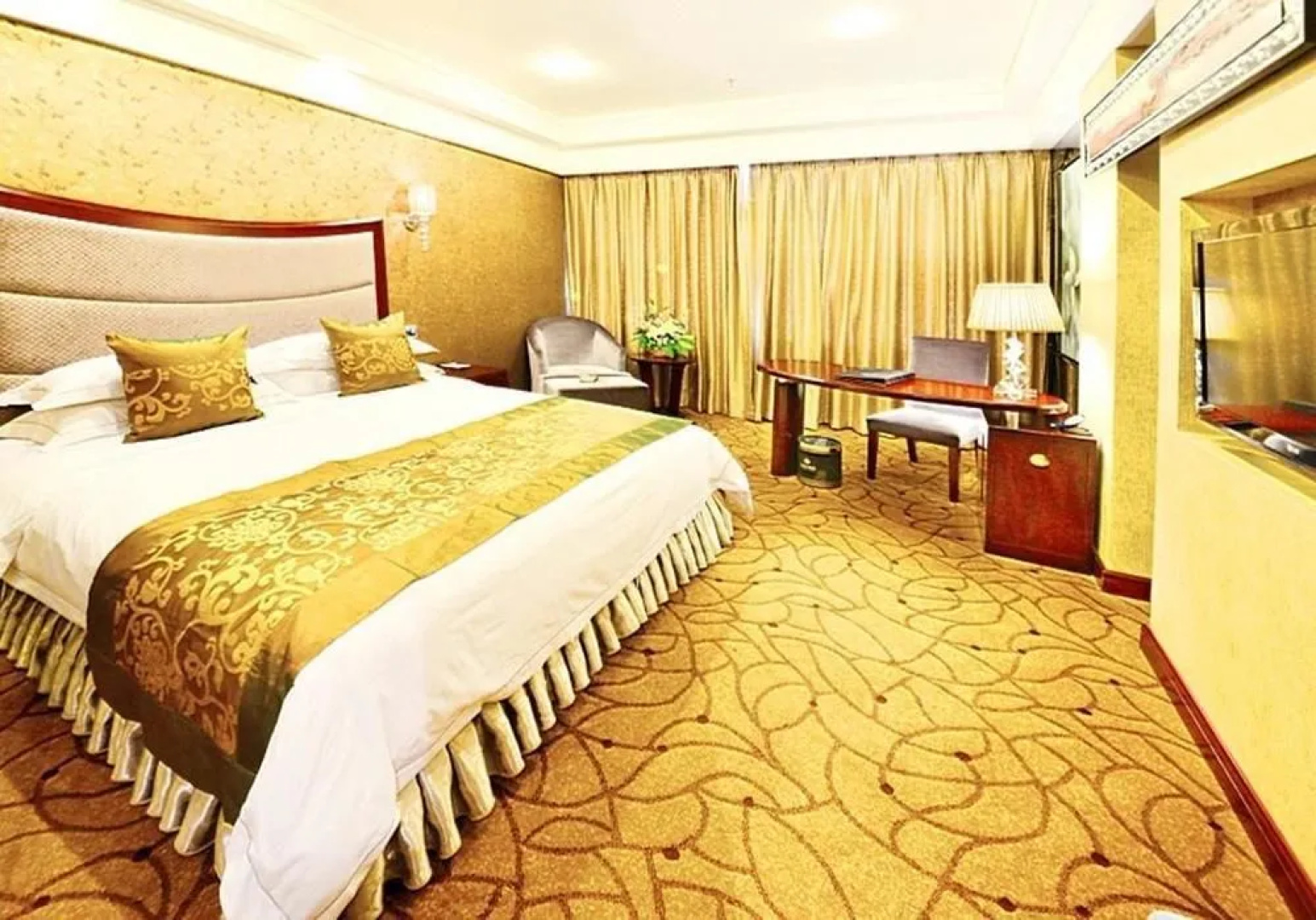 Leshan Celebrity Hotel