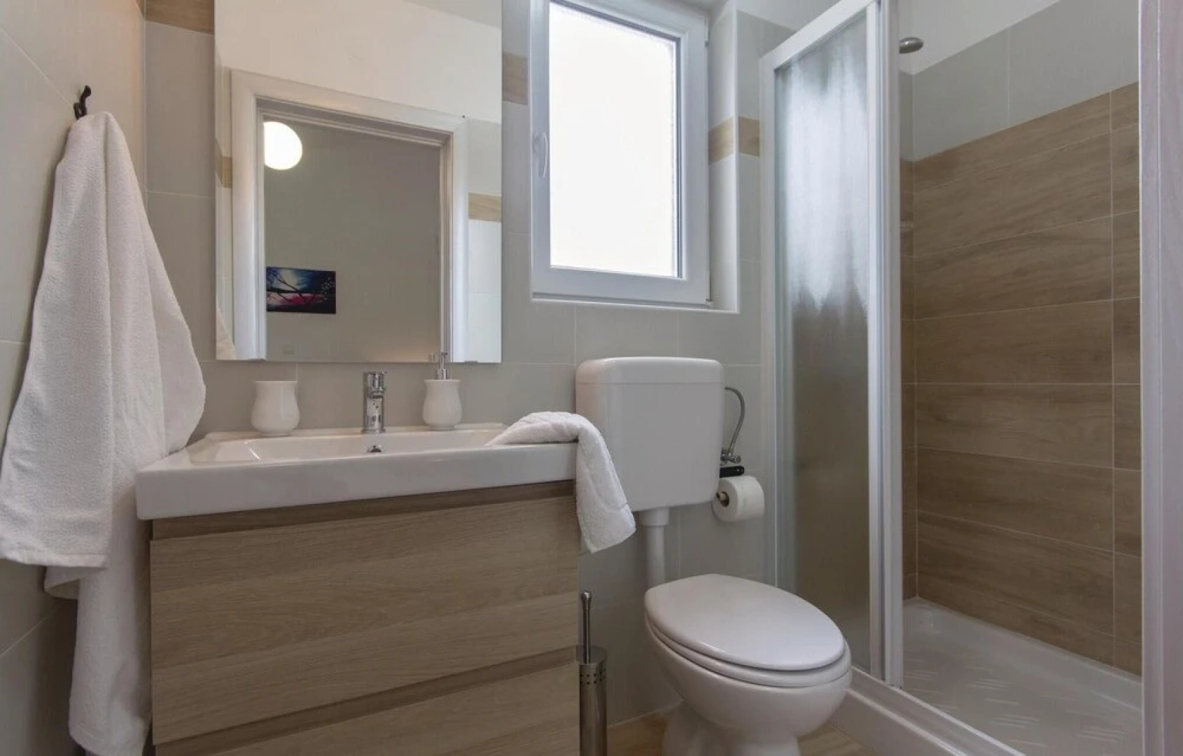 Beautiful Home in Marcana With Wifi and 4 Bedrooms