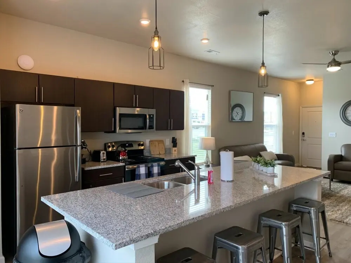 4BR Comfort House With Modern Amenities