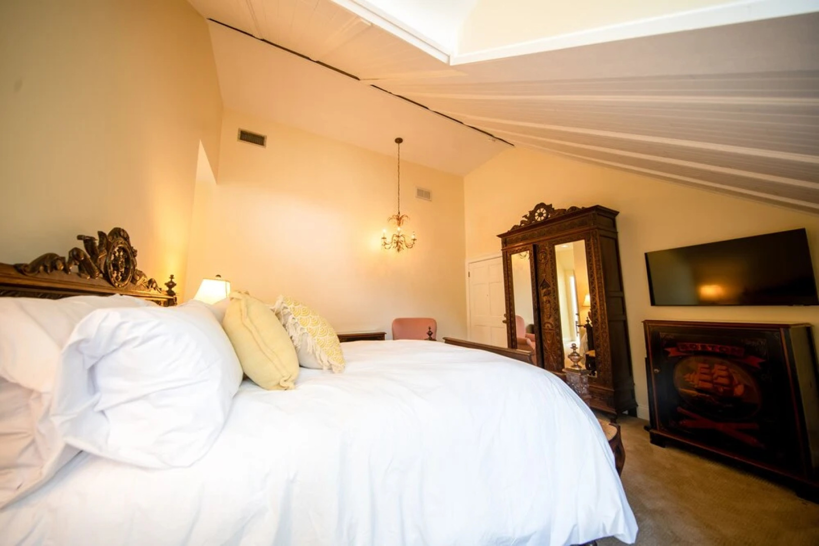 The Edenton Collection-The Granville Queen Inn