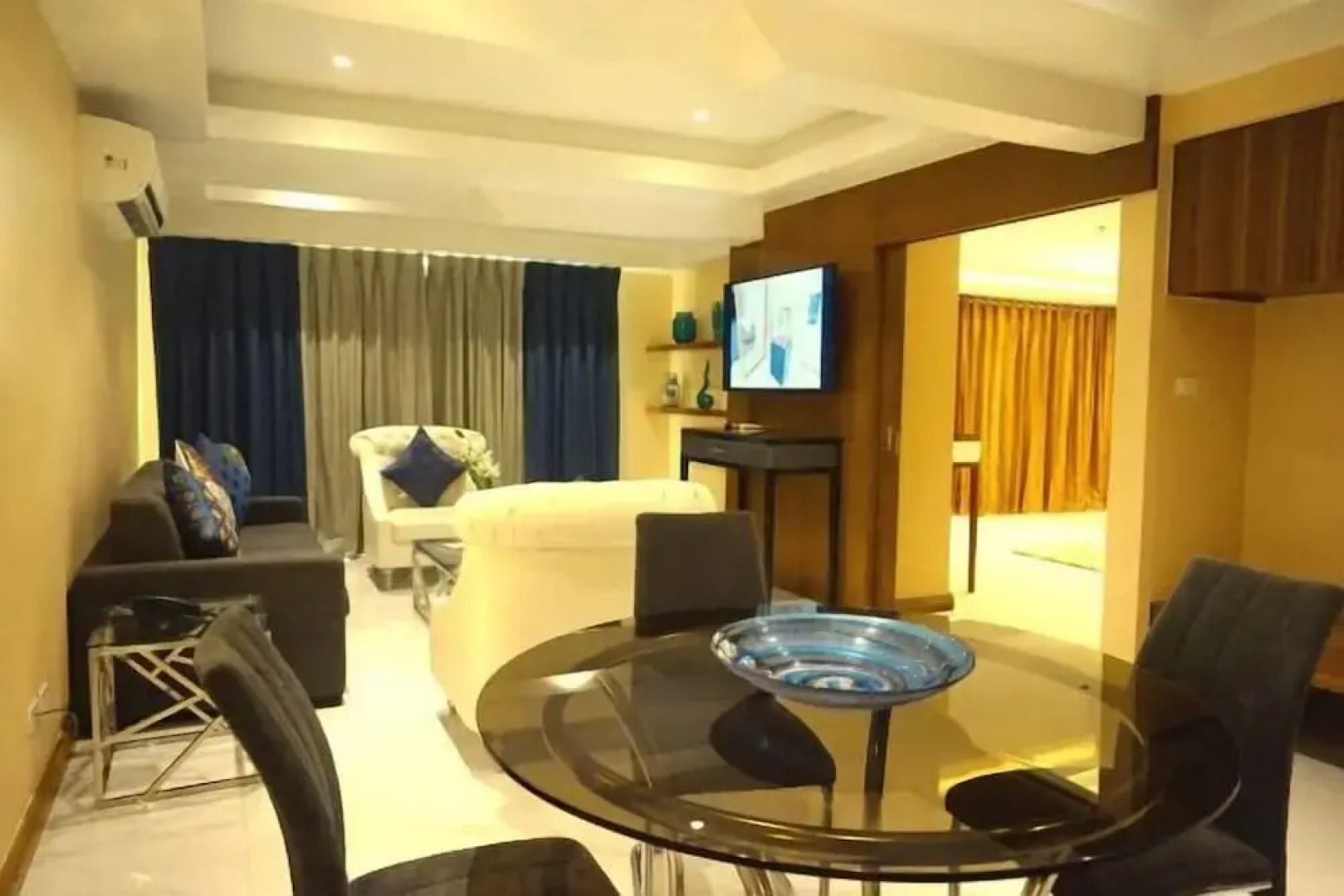 Central Park Reef Resort