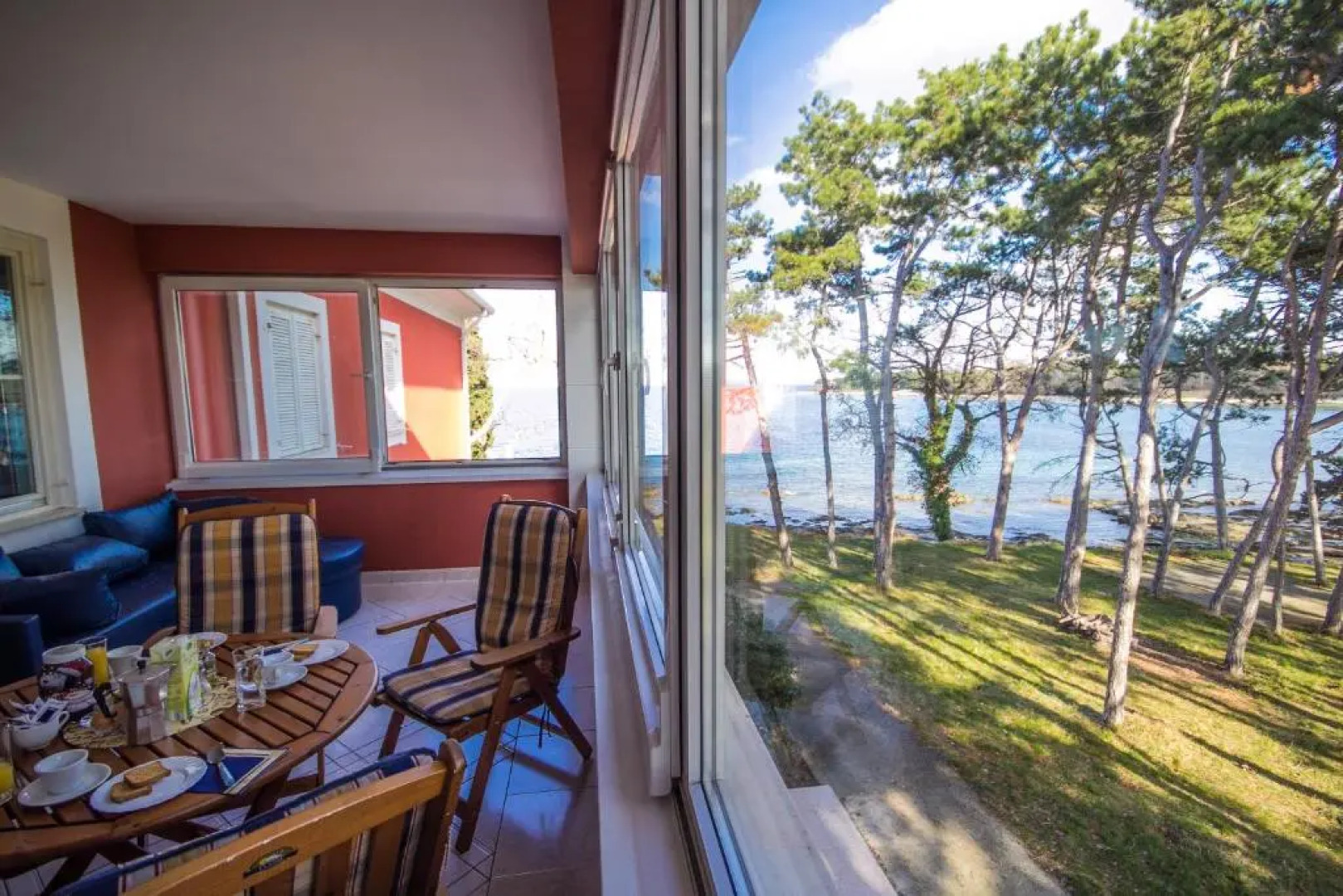 Apartments Valdepian