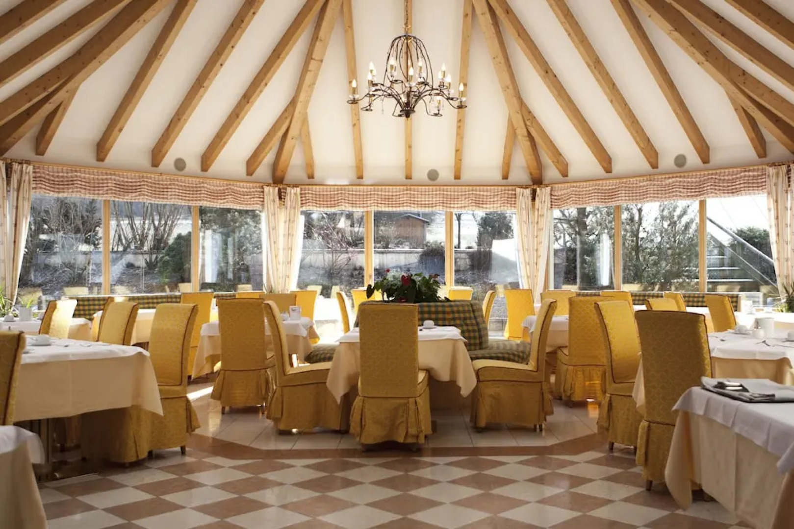 Hotel Montis — Schönblick