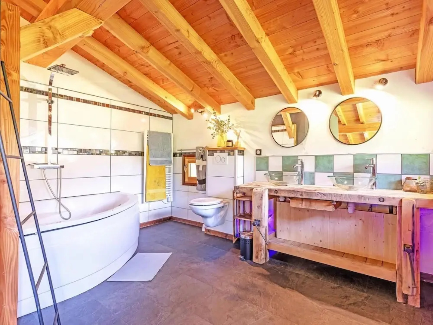 Chalet in Moulin With Sauna & Stunning Views