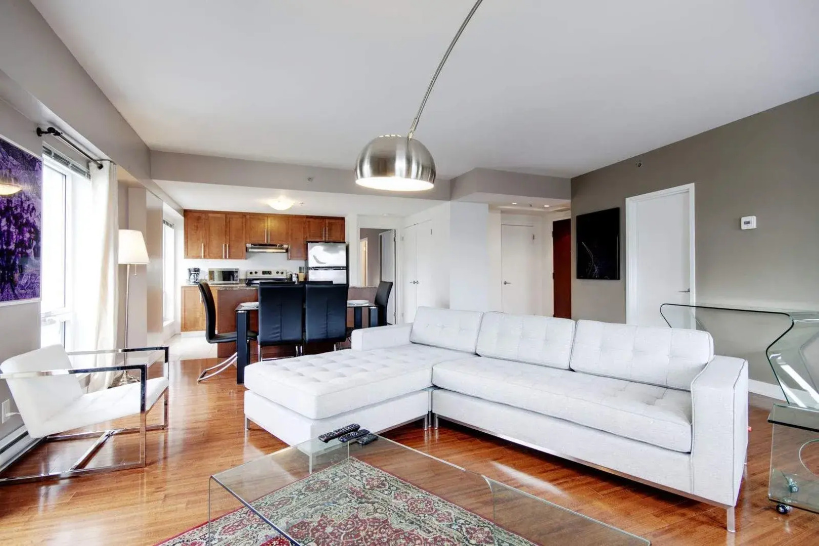 Montreal Convention Centre Apartments