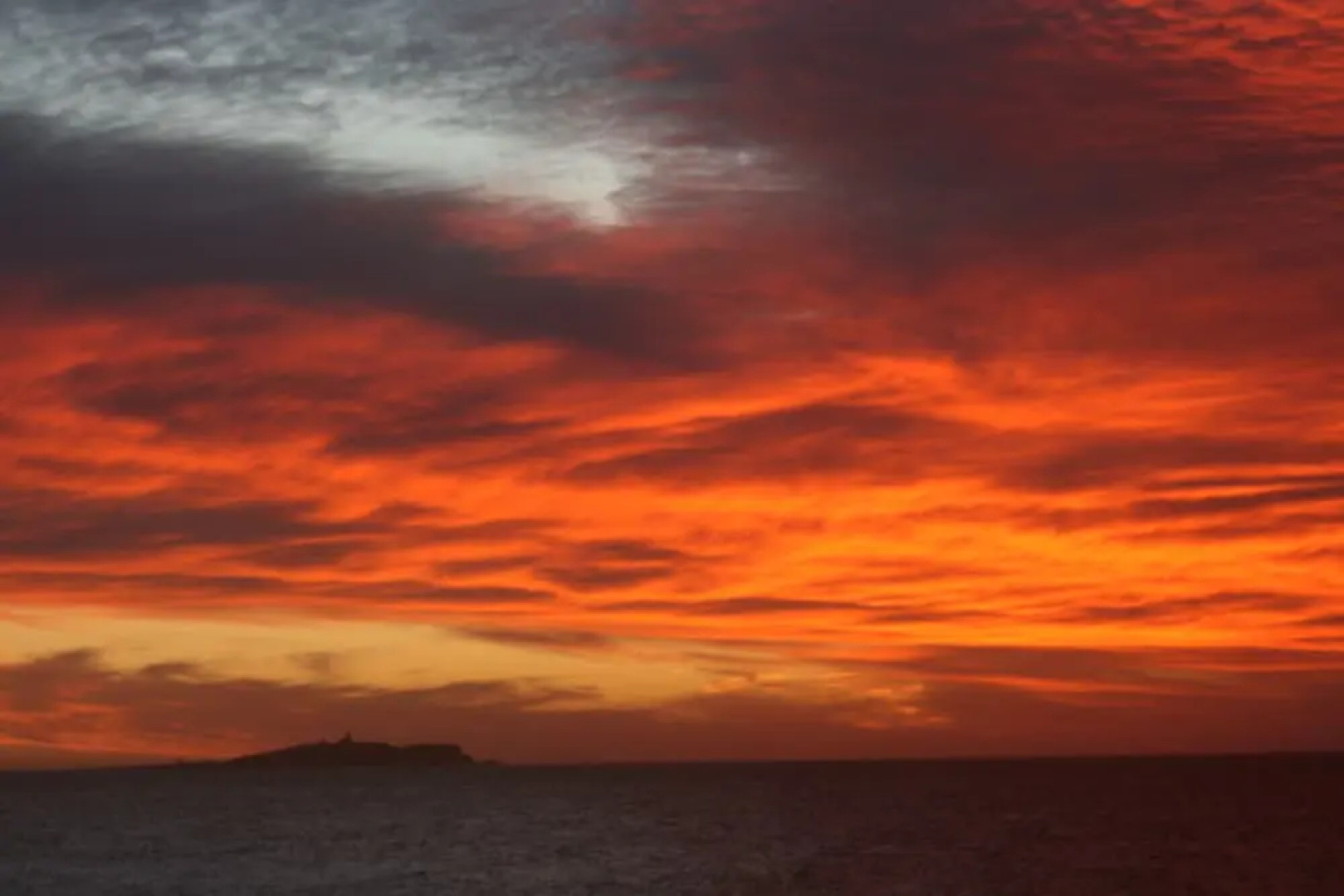 Cellardyke 3-bed Cottage, Sleeps 6 by Seafront