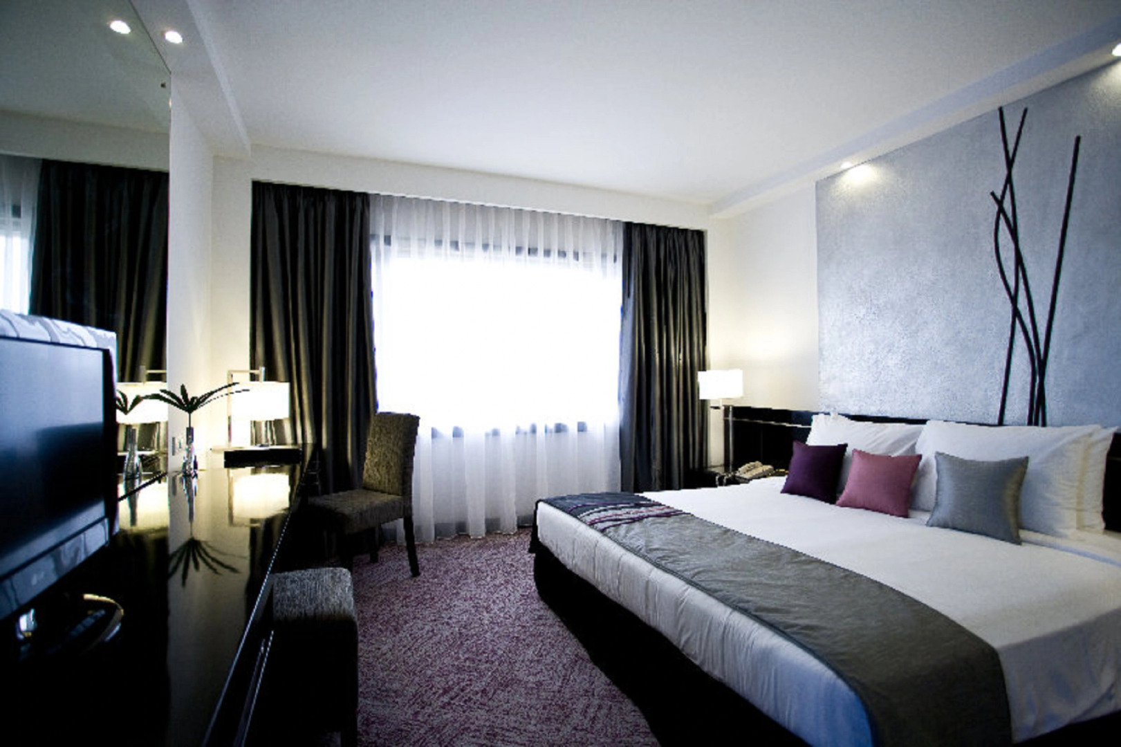 Cinnamon Lakeside Colombo