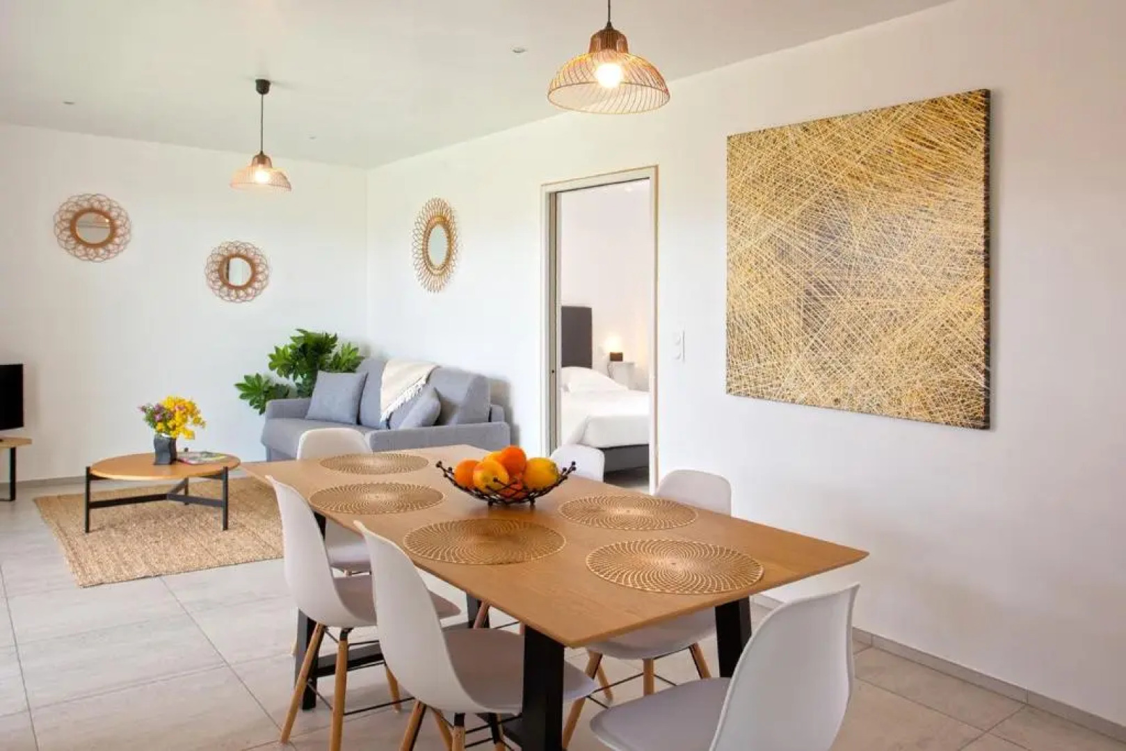 Tamontana quiet place 7 min from beach warmed shared swimming pool bbq