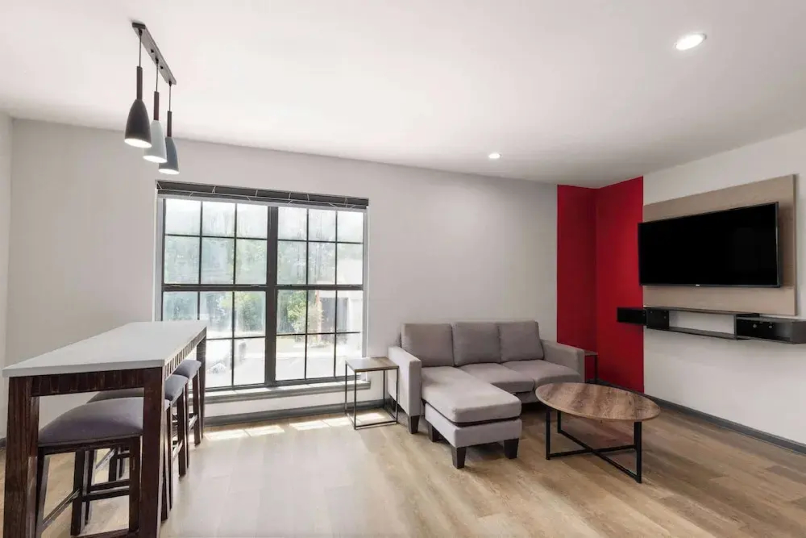 Ramada by Wyndham Studio Suites Dothan