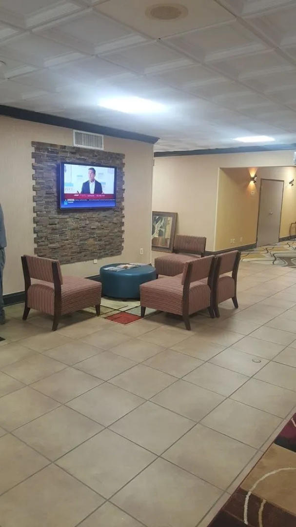 Rodeway Inn Airport