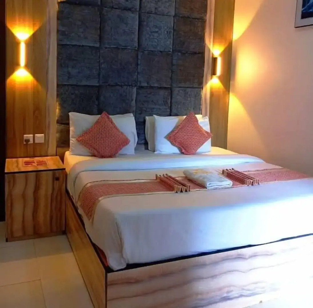 Billion Suite hotel Awka