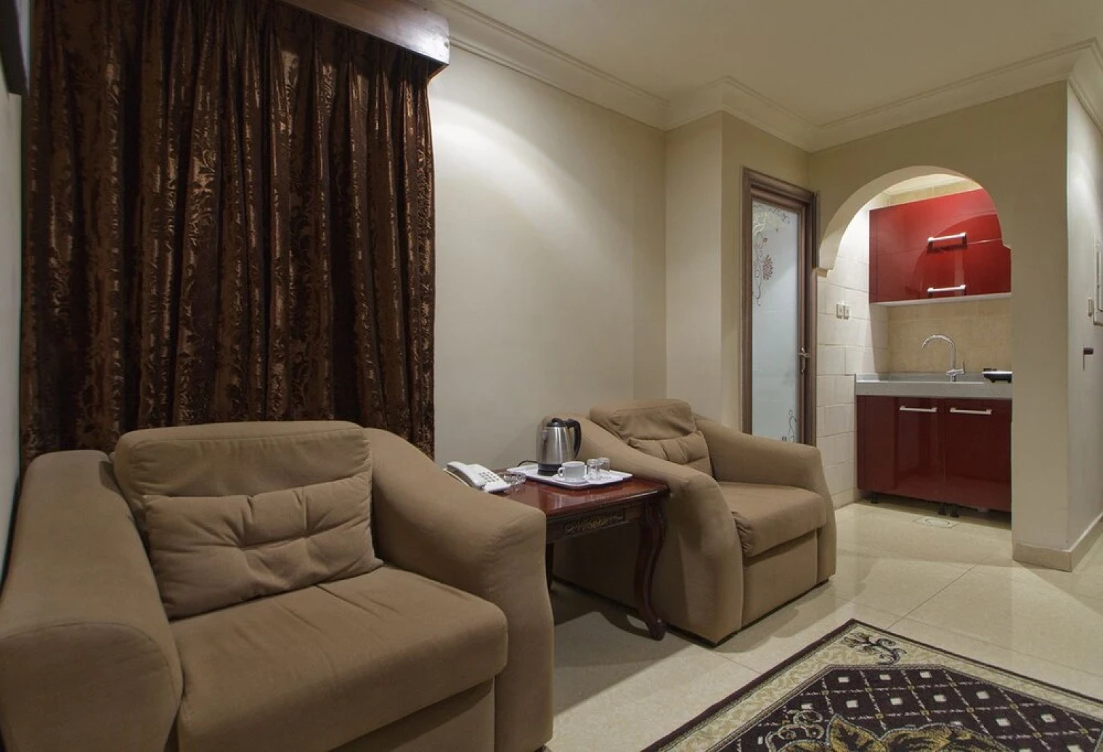 Al Bustan Hotel Suites