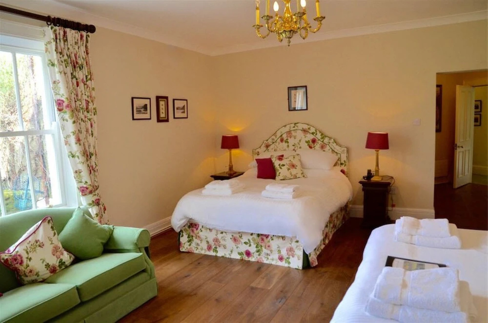 Delphi Lodge