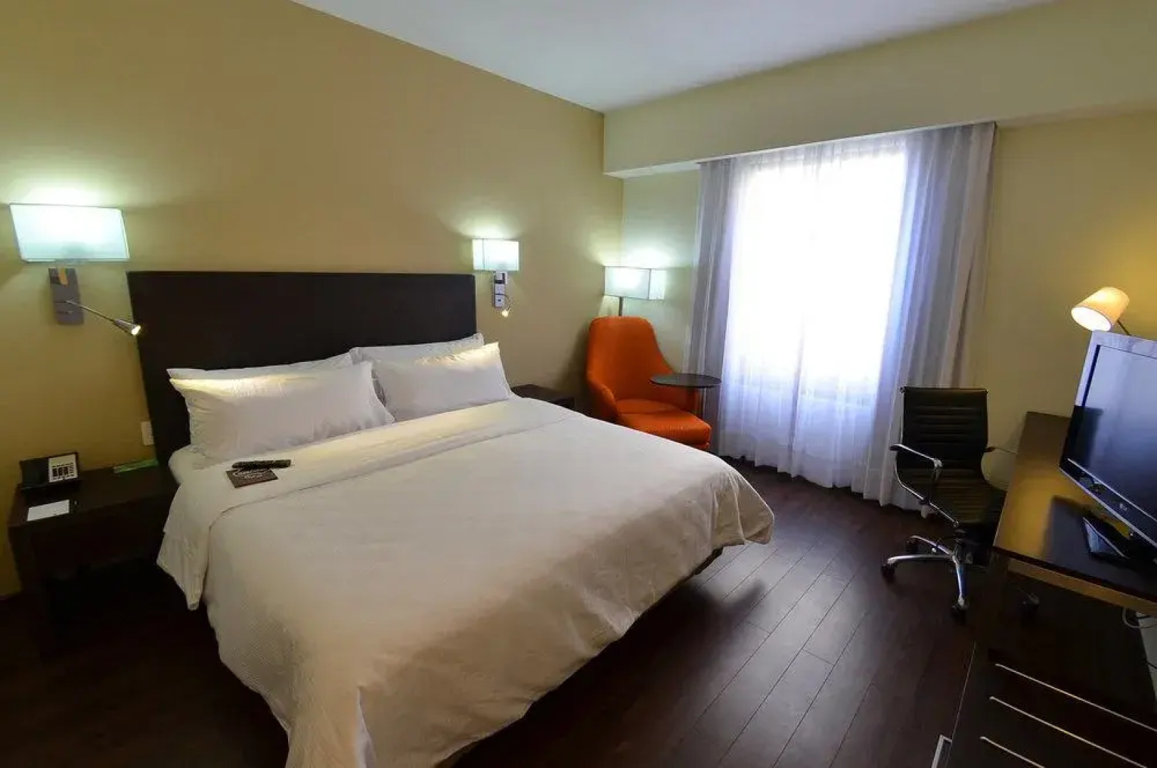 Hotel Courtyard By Marriott Toluca Aeropuerto