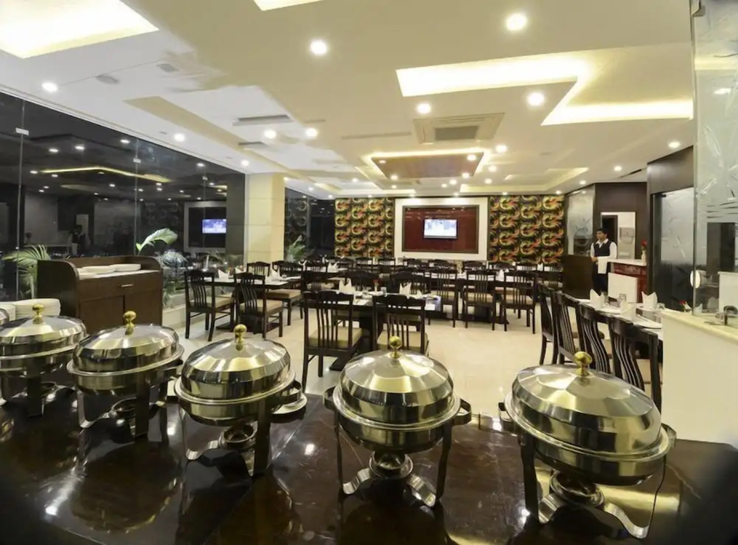 Hotel Heaven Resorts