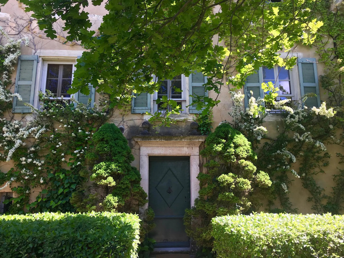 Bastide de la Felicité - St. Remy-de-Provence, Sumptuous Bastide with Glorious Garden, 2 Beautiful P