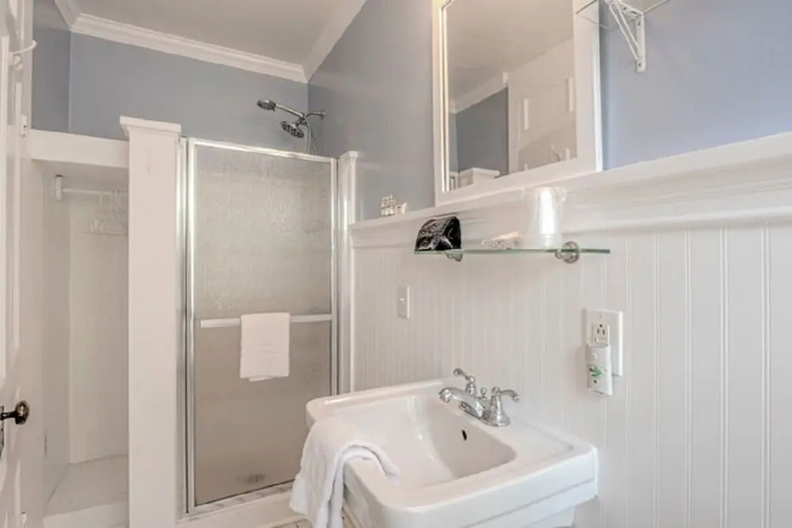 Wades Point Inn on the Bay