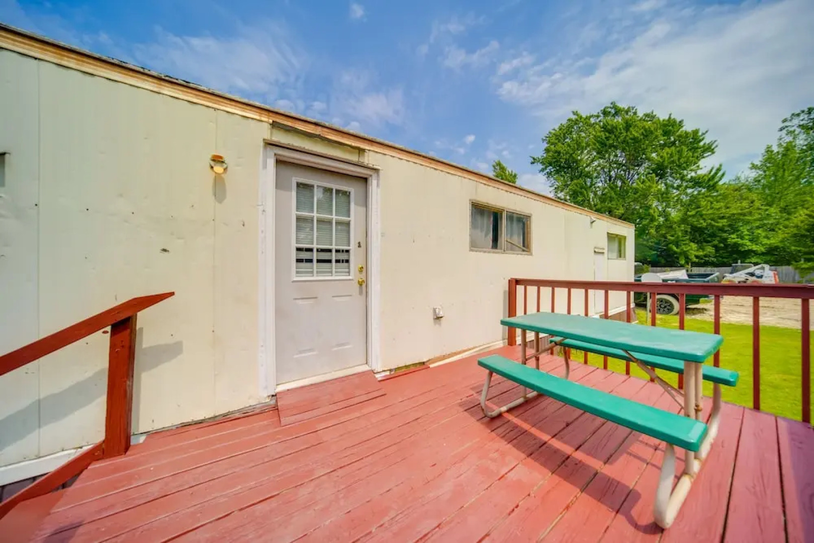 Cozy Geneva Home: Walk to Lake Erie & Main Strip!