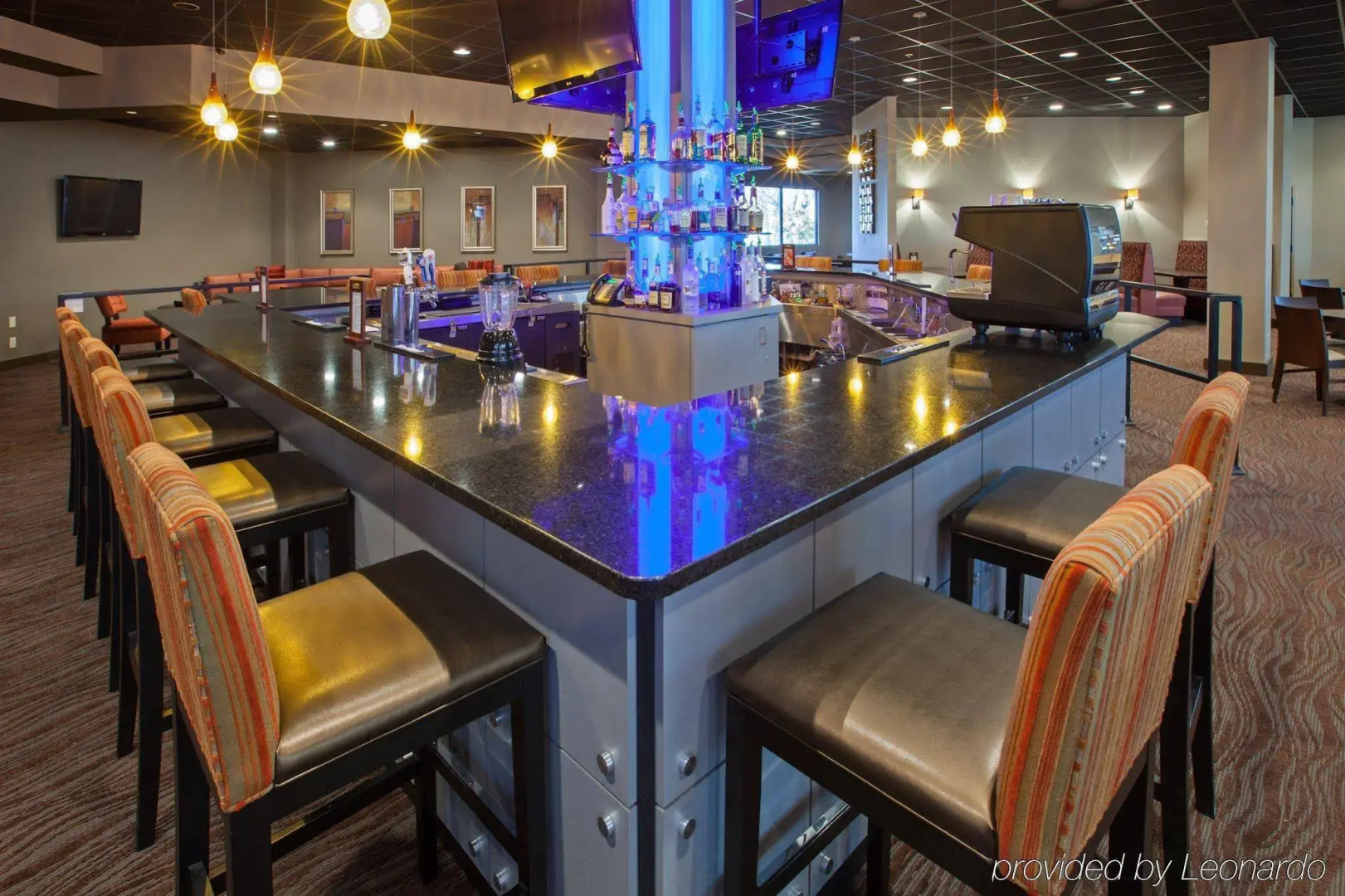 Holiday Inn Evansville Airport