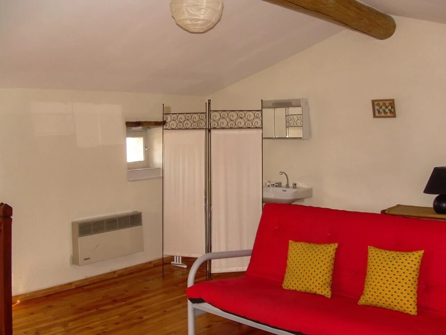 House With one Bedroom in La Garde-adhémar, With Furnished Terrace and