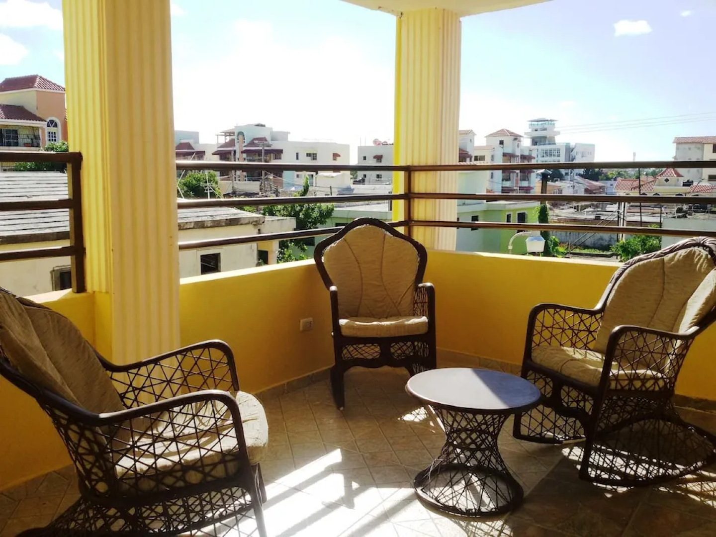 Beautiful Spacious Room Terrace Close to Sirena San Isidro Las Americas Airport