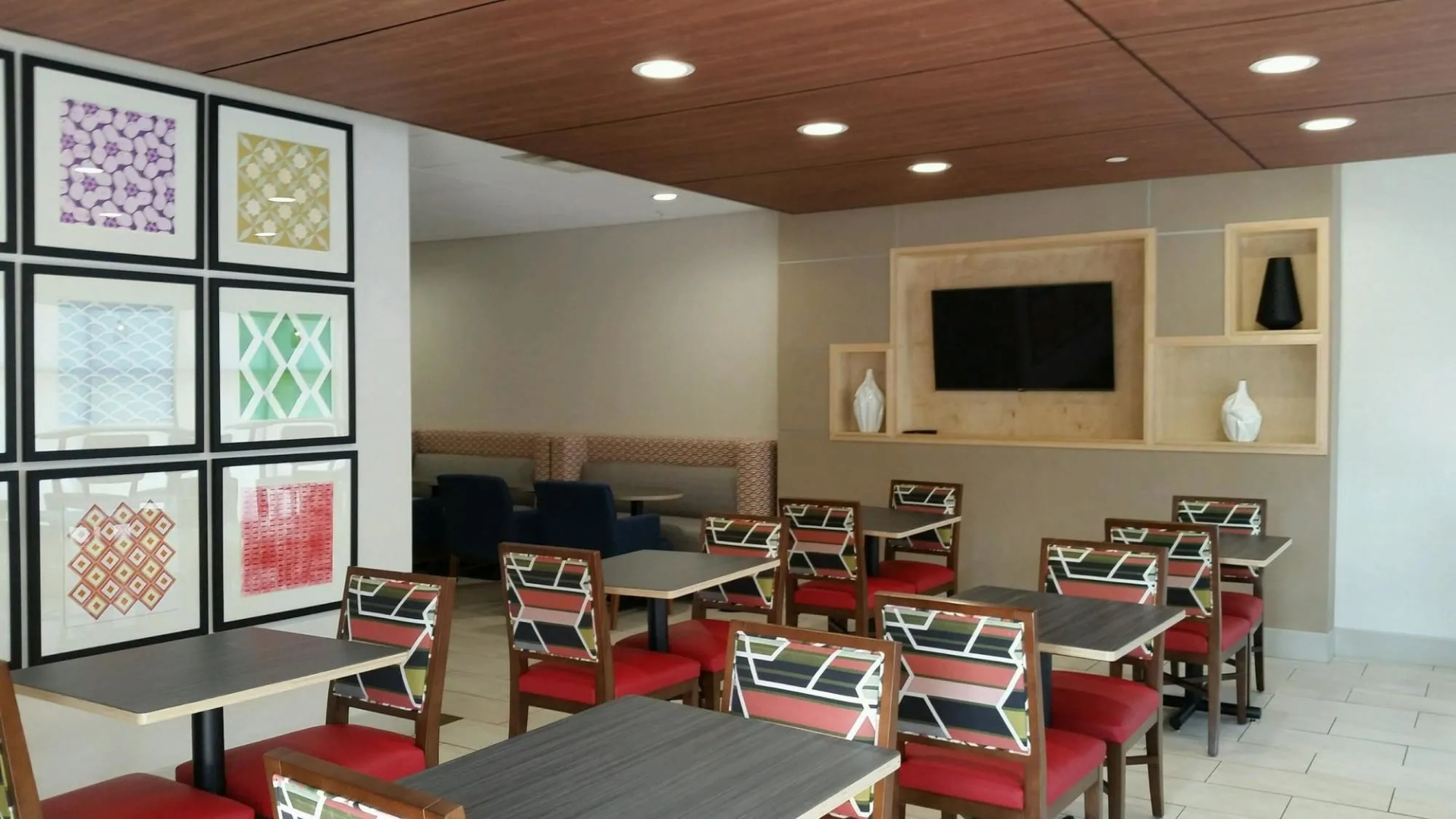 Holiday Inn Express Knoxville-Strawberry Plains by IHG