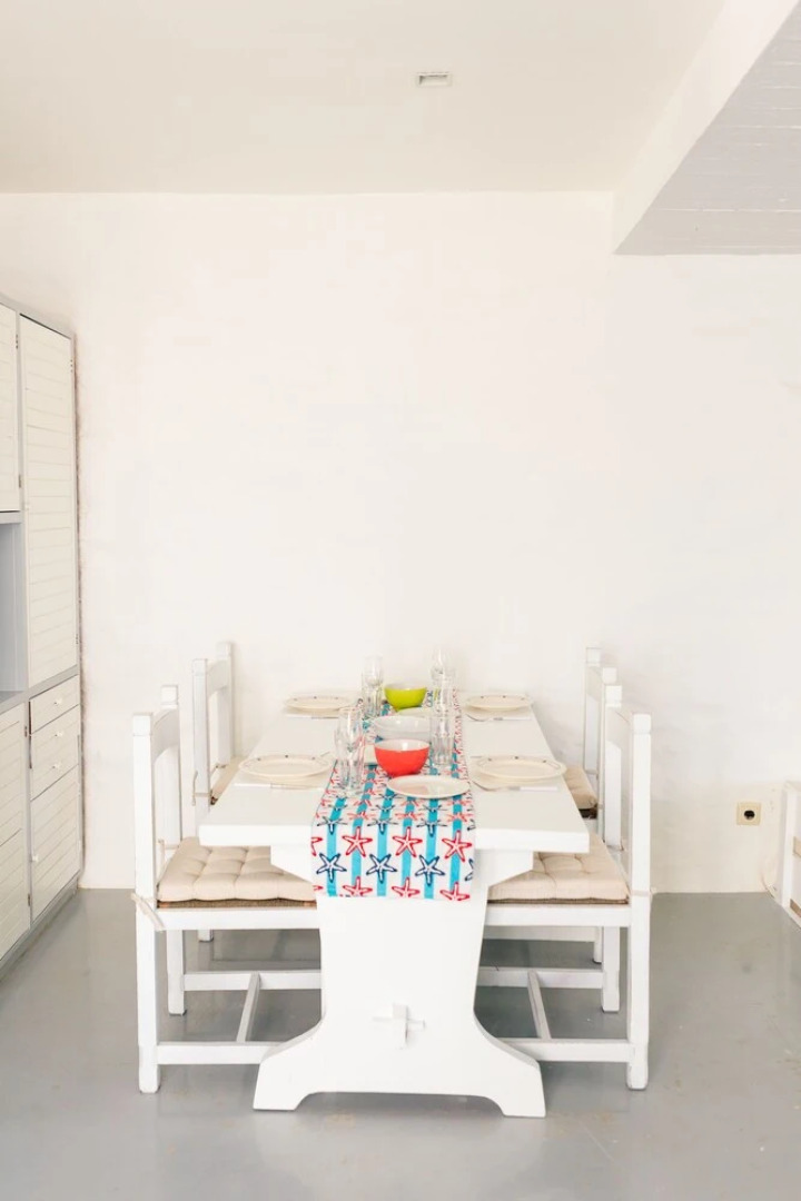 White Sun maisonette overlooking the sea