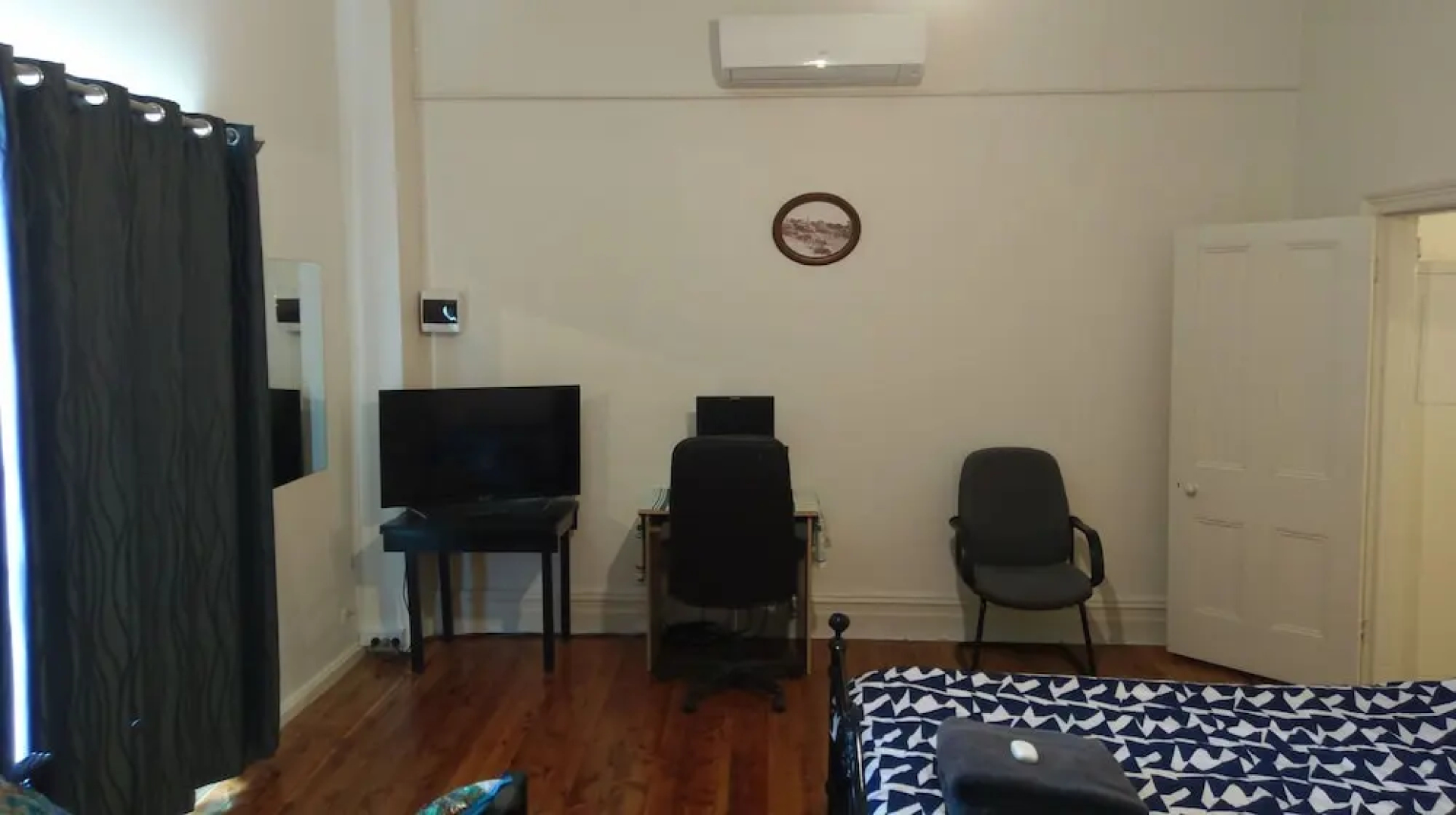 Ned's Studio Apartment