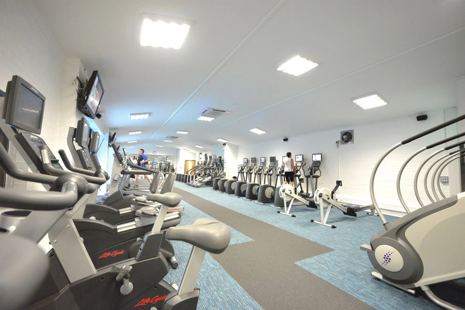 Waterside Hotel & Leisure Club