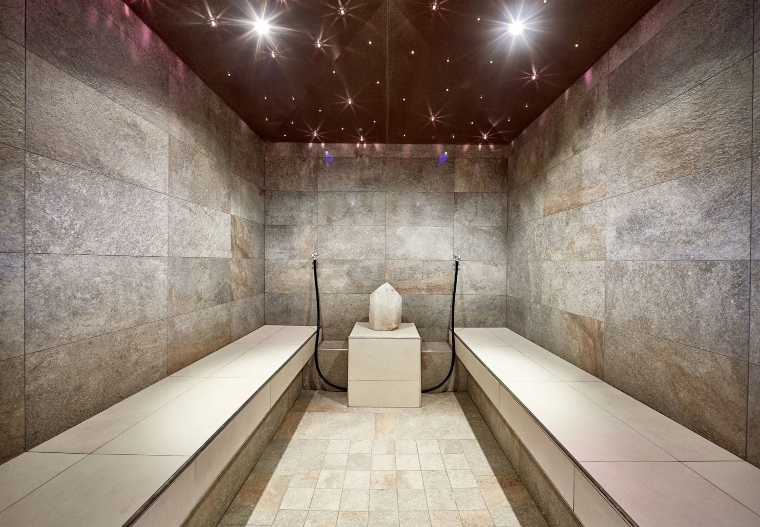 Hotel & Apart Central