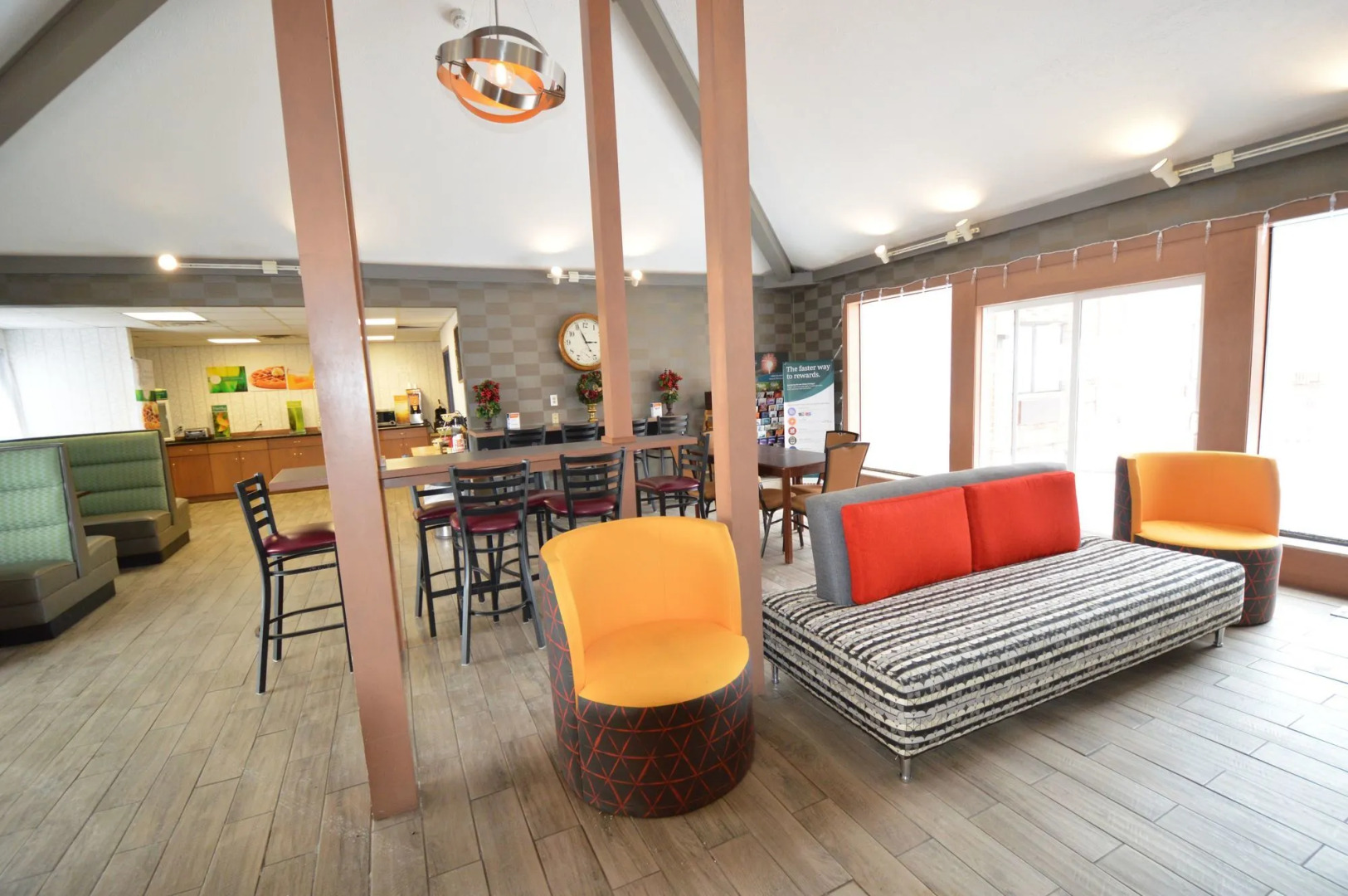 Quality Inn Alexis Rd