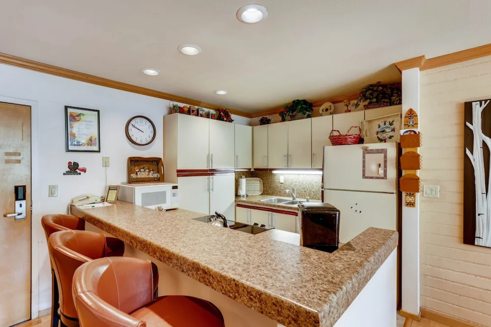 Simba Run Condos 2Bed 2Bath
