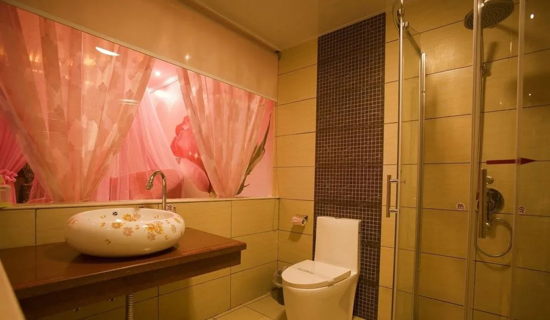 Yuxi Hongyuan Star Hotel