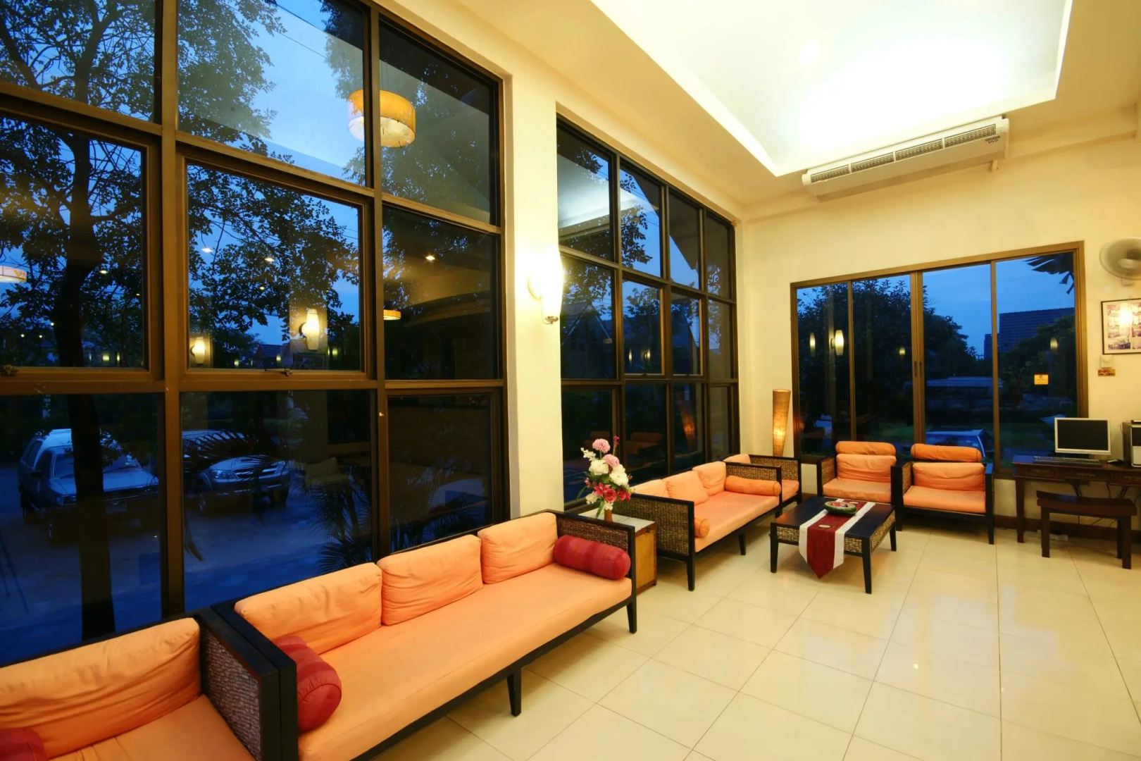 Home and Hill Resort