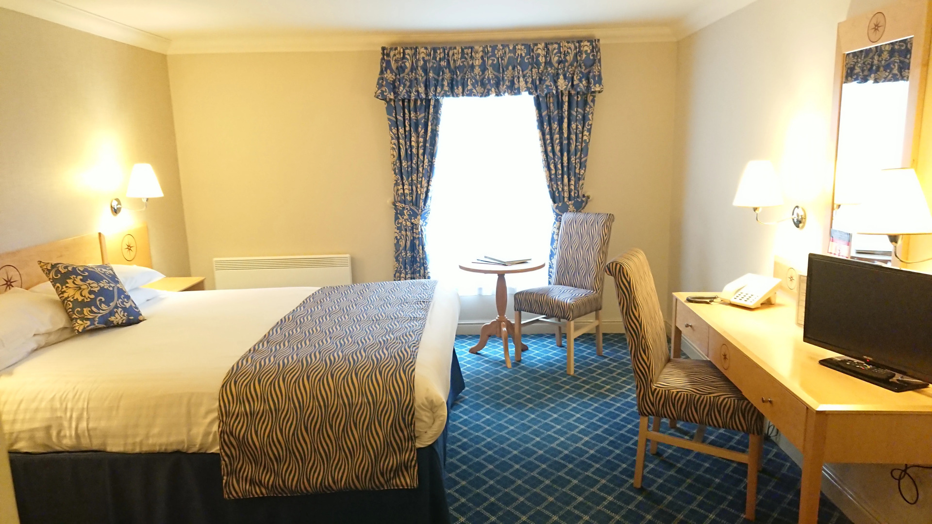 The Queens Hotel & Victoria Cloisters