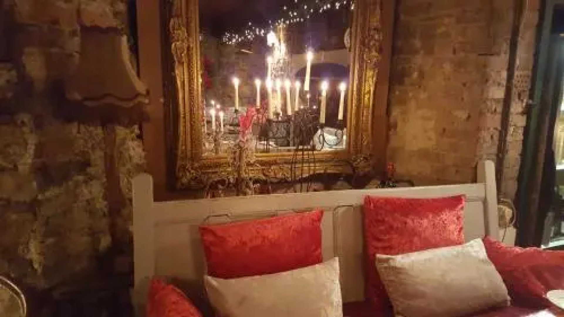 Finnegans Hostel and B&B Accommodation