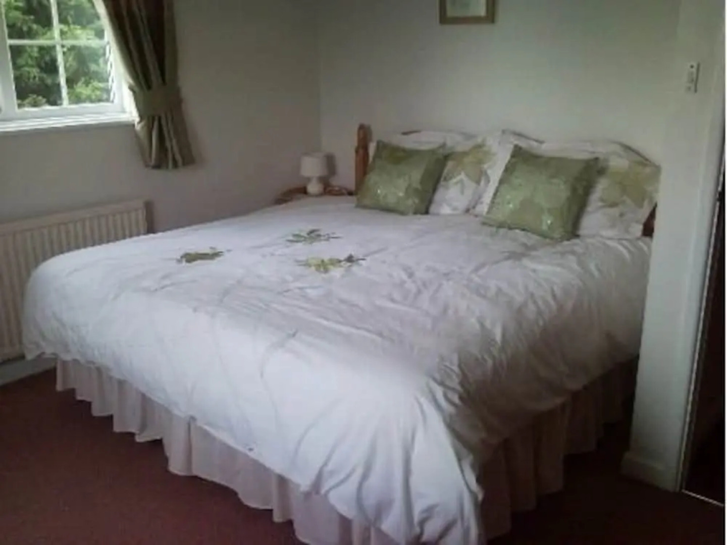 Latchmead Bed & Breakfast