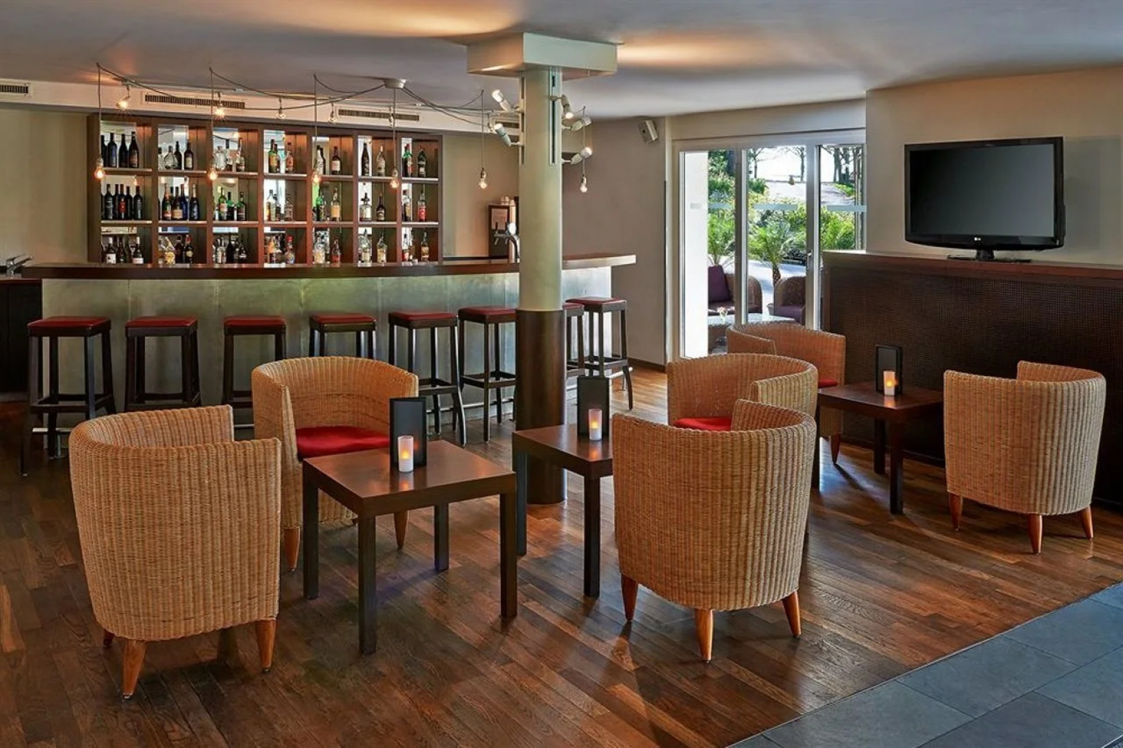 Apart-Hotel Zurich Airport