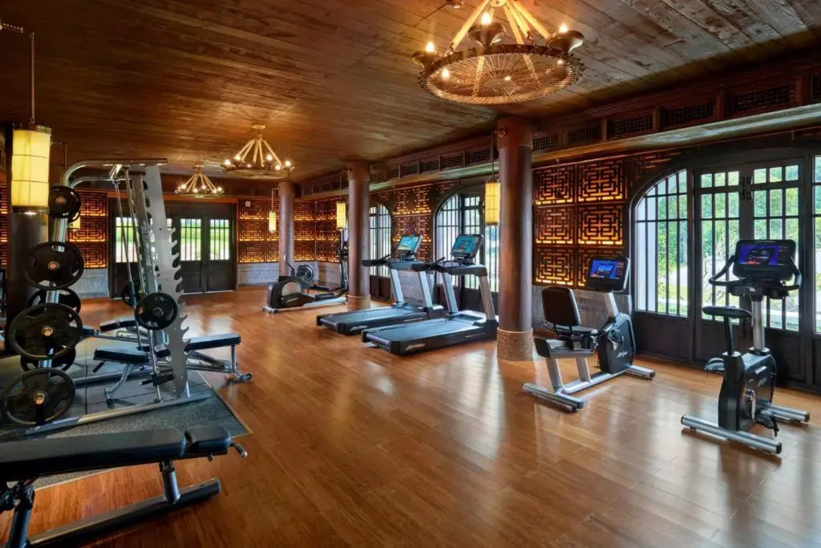 Legacy Yen Tu - Mgallery